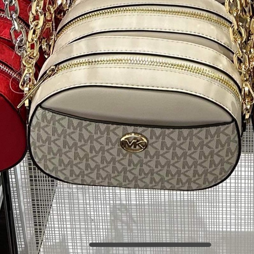 Mk Jet set Glam